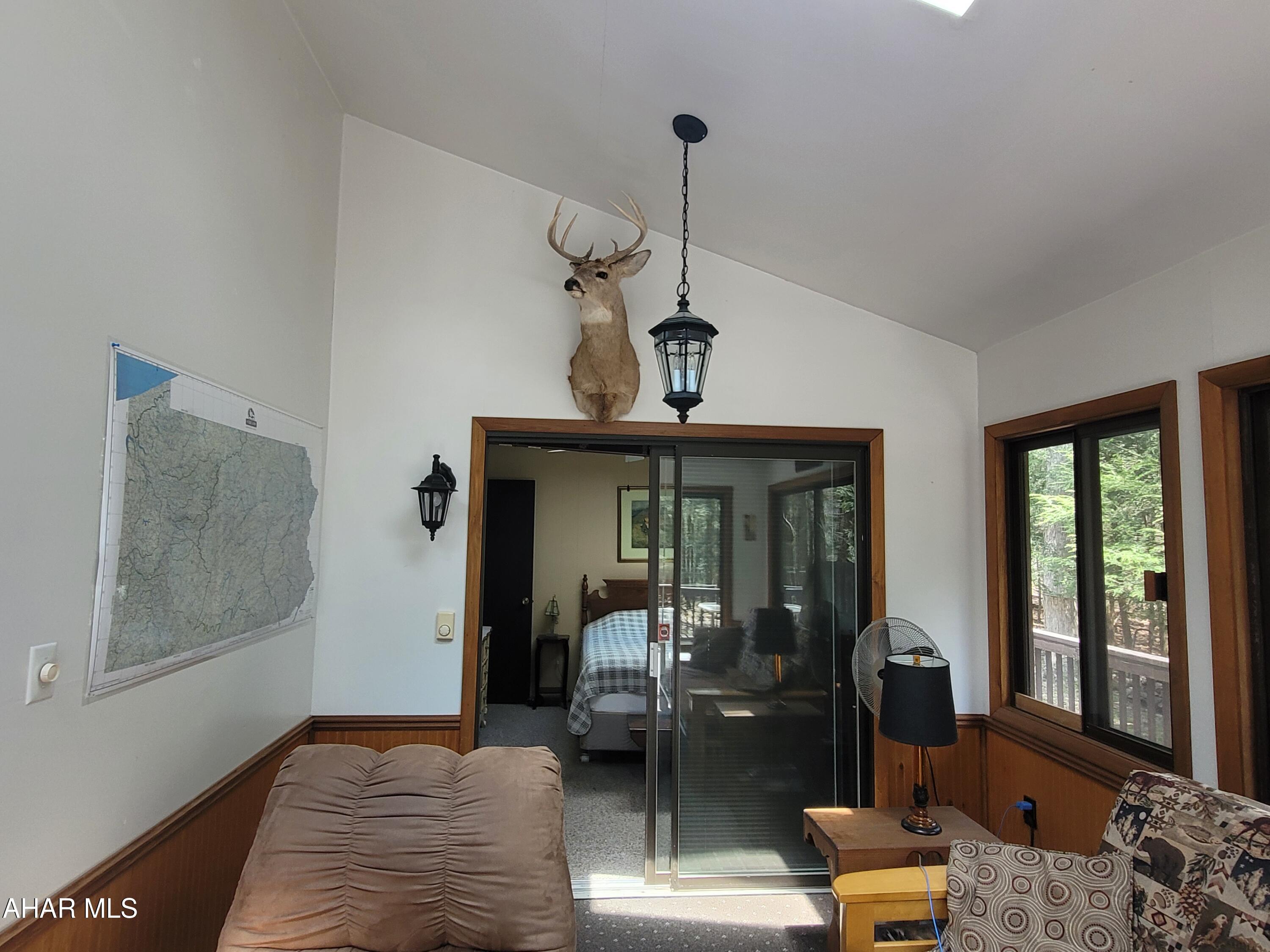 Glendale Yearound - Residential