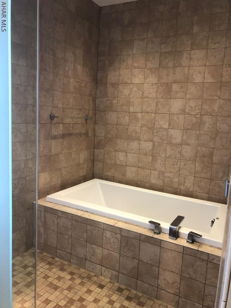 Castle Farm - Residential