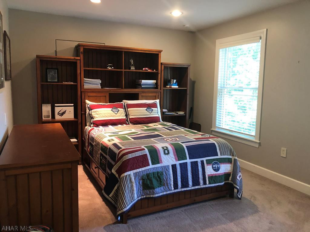 Castle Farm - Residential