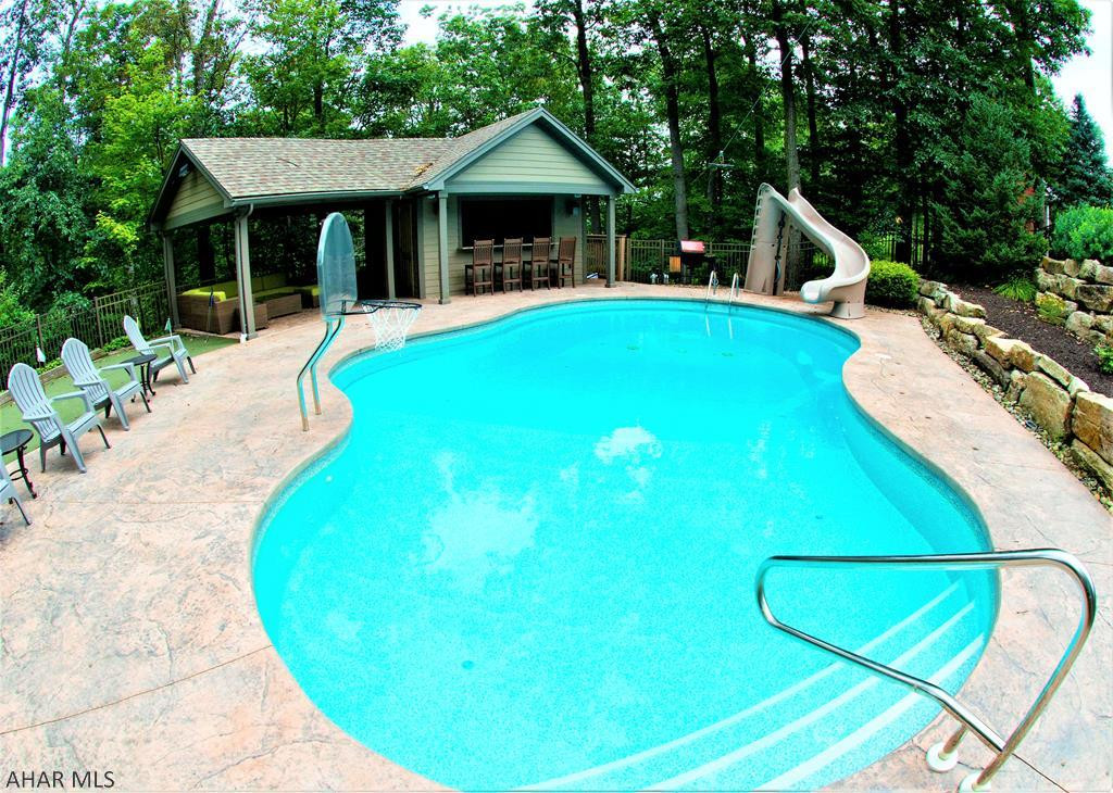 Castle Farm - Residential