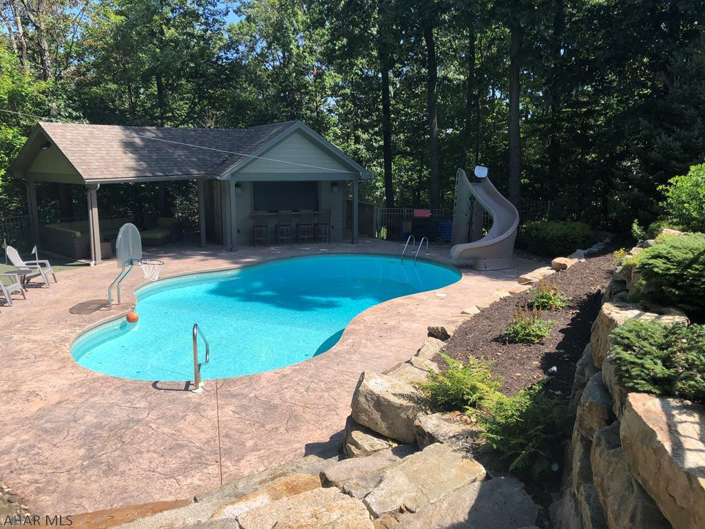 Castle Farm - Residential