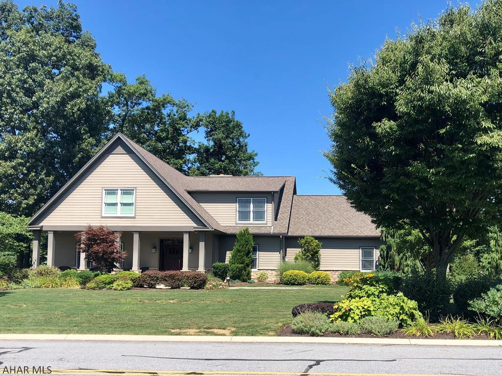 Castle Farm - Residential