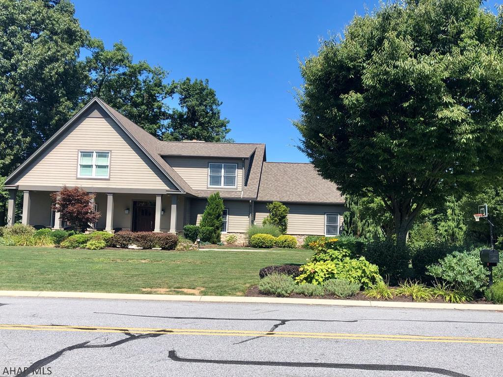 Castle Farm - Residential