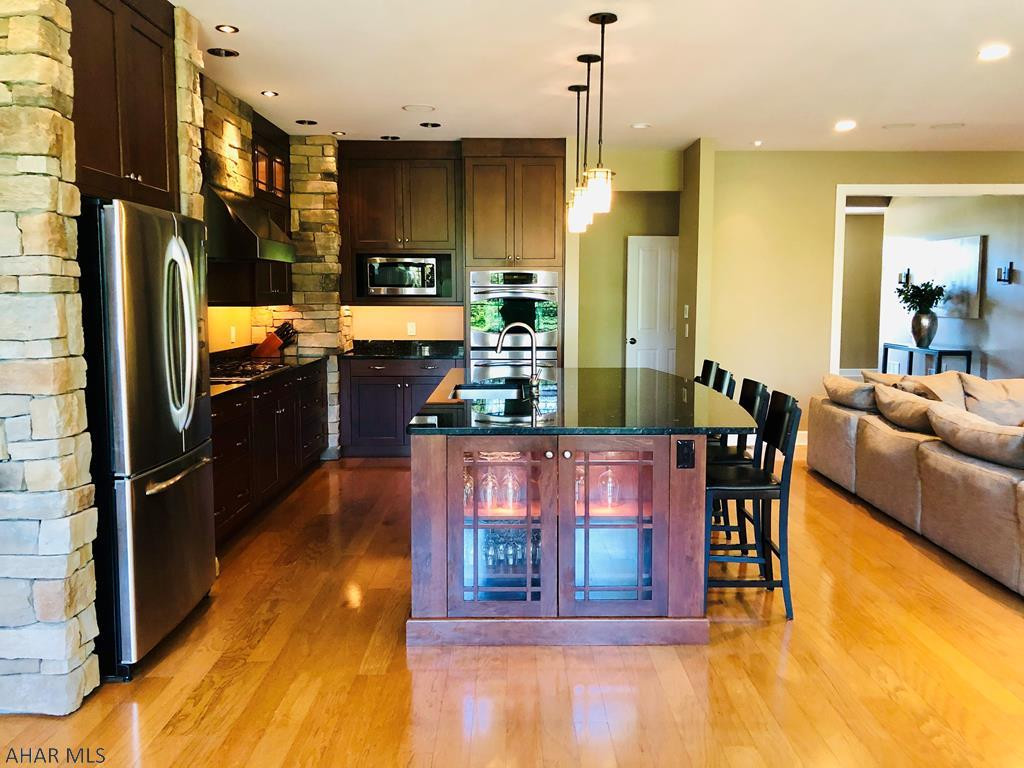 Castle Farm - Residential