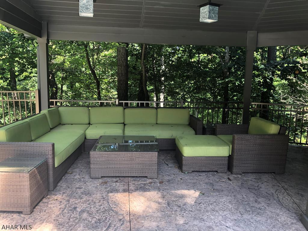 Castle Farm - Residential