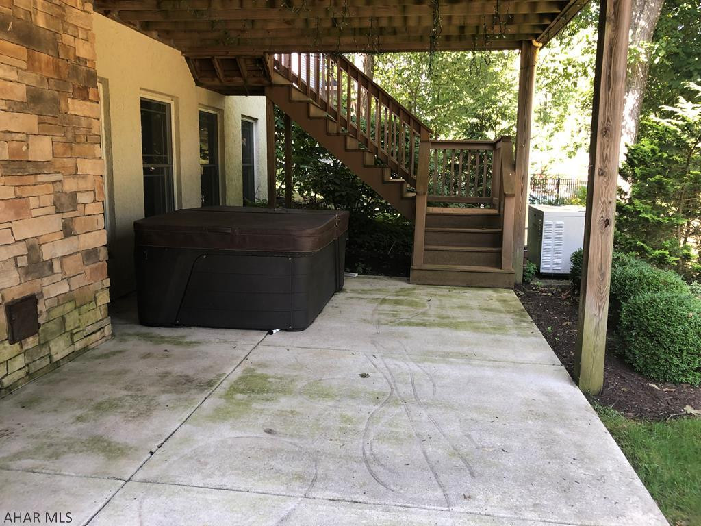 Castle Farm - Residential