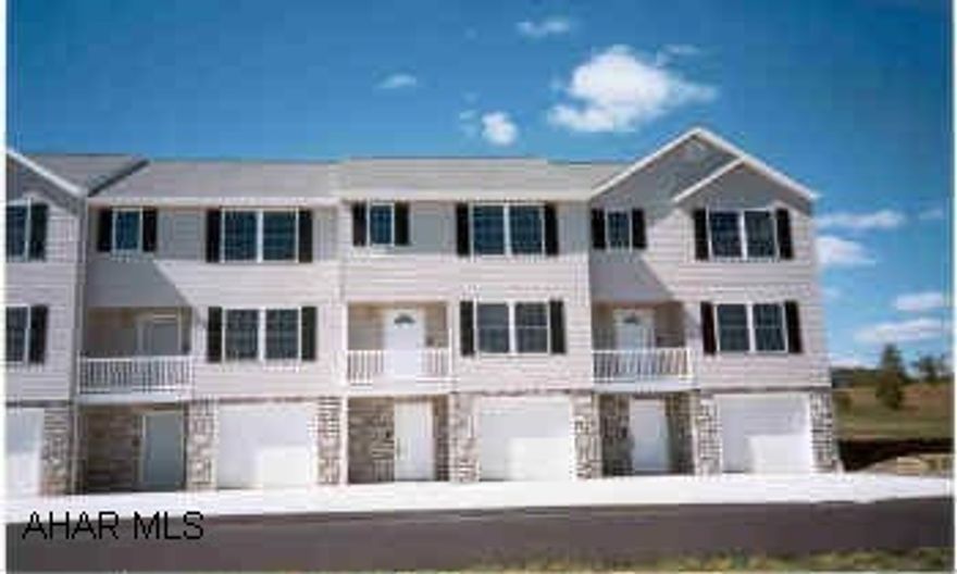 New construction lovely townhouse 3 bed, 2 1/2 bath berber carpet throughout, central air and intercom