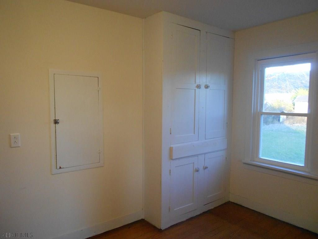 Unknown - Residential