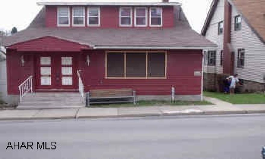 LARGE TWO STORY , 4 BEDROOM HOME , VERY SPACIOUS WITH TWO CAR ATTACHED GARAGE VERY SPACIOUS WITH MANY POSSIBILITIES. SOME REMAINING MATERIALS FOR REMODELING, A MUST SEE