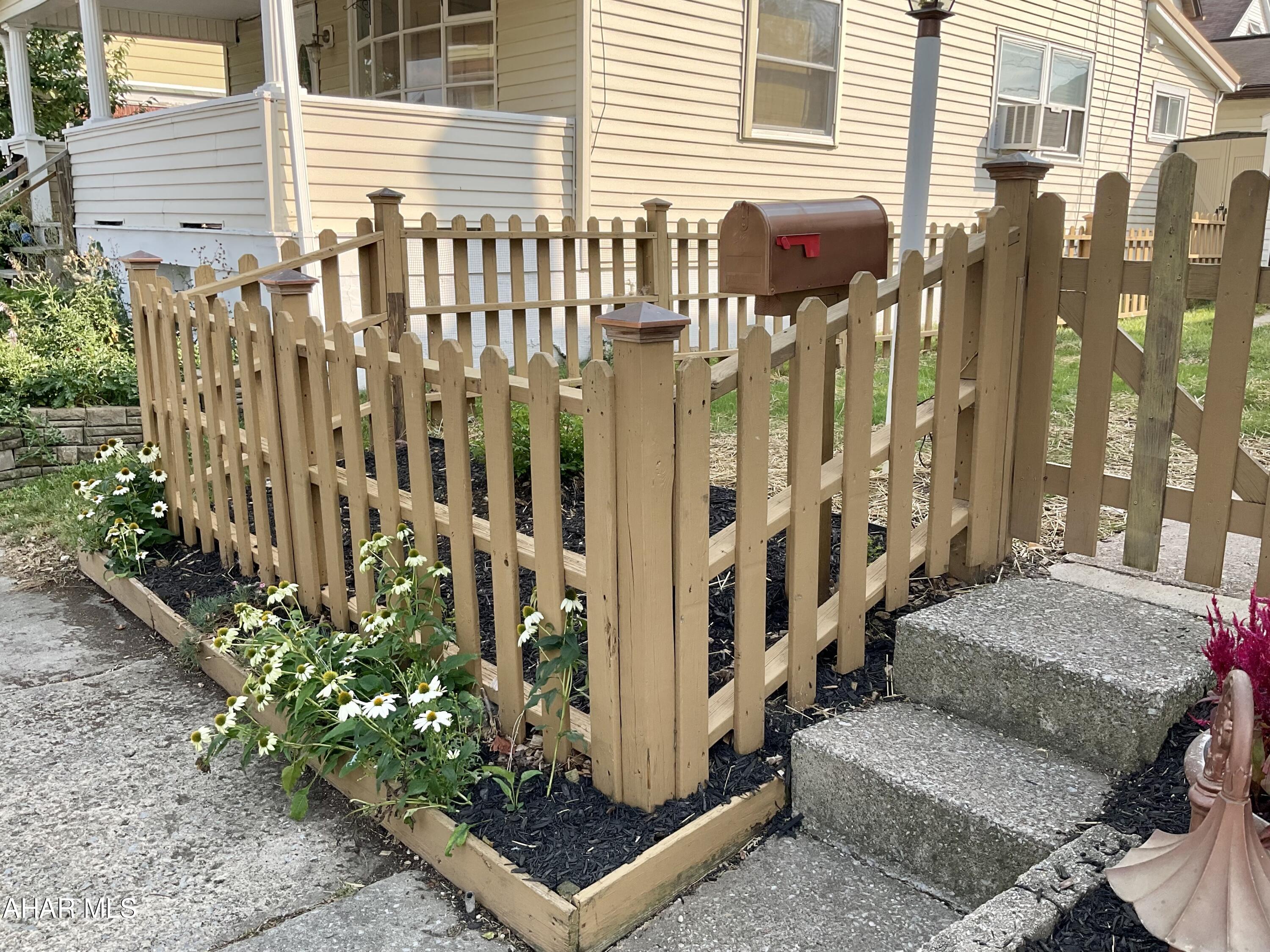 Unknown - Residential