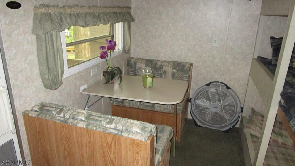 Glendale Yearound - Residential