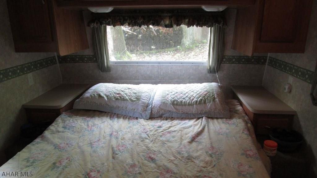 Glendale Yearound - Residential