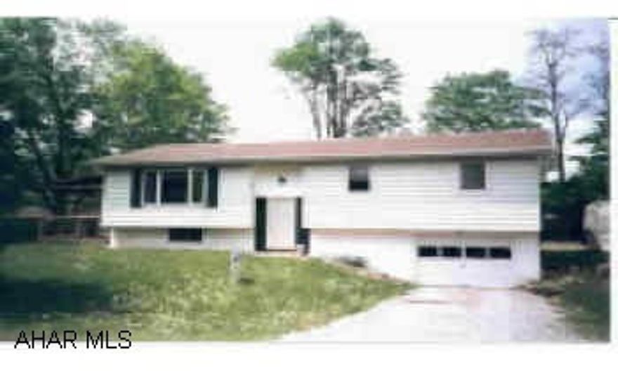 Possible allowance for carpeting, new boiler, public sewer, dishwasher-not working, public sewer going though, seller may help with costs. Possible allowance for carpeting, new boiler, public sewer, dishwasher-not working, public sewer going though, seller may help with costs. Electric system - breaker