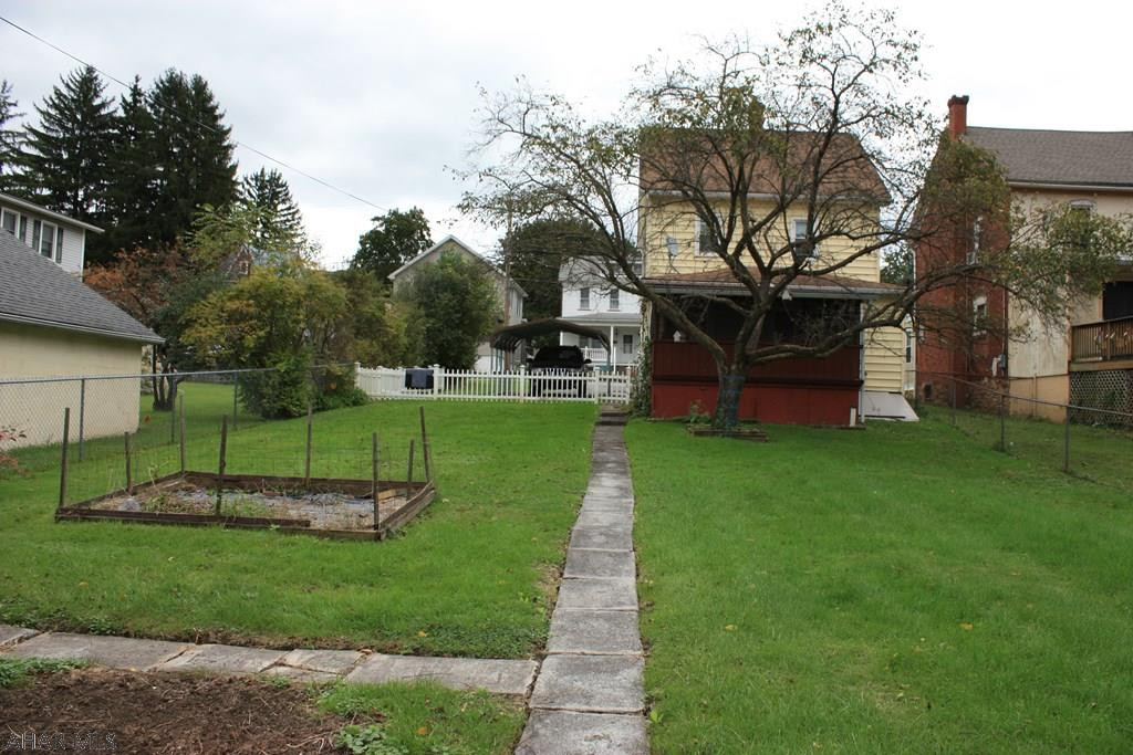 Lakemont - Residential