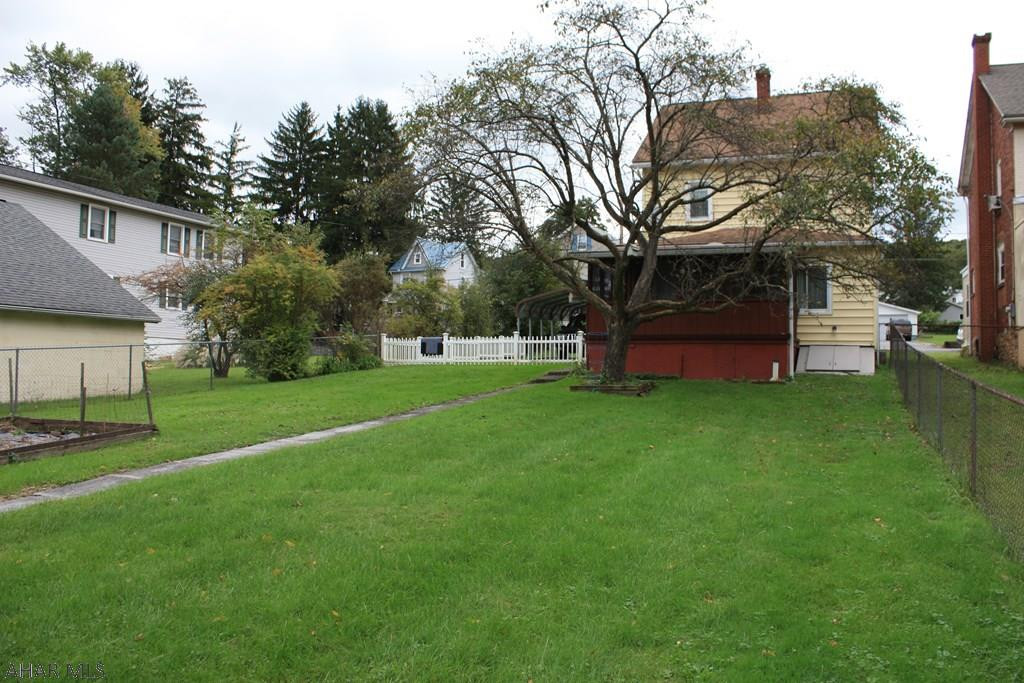 Lakemont - Residential