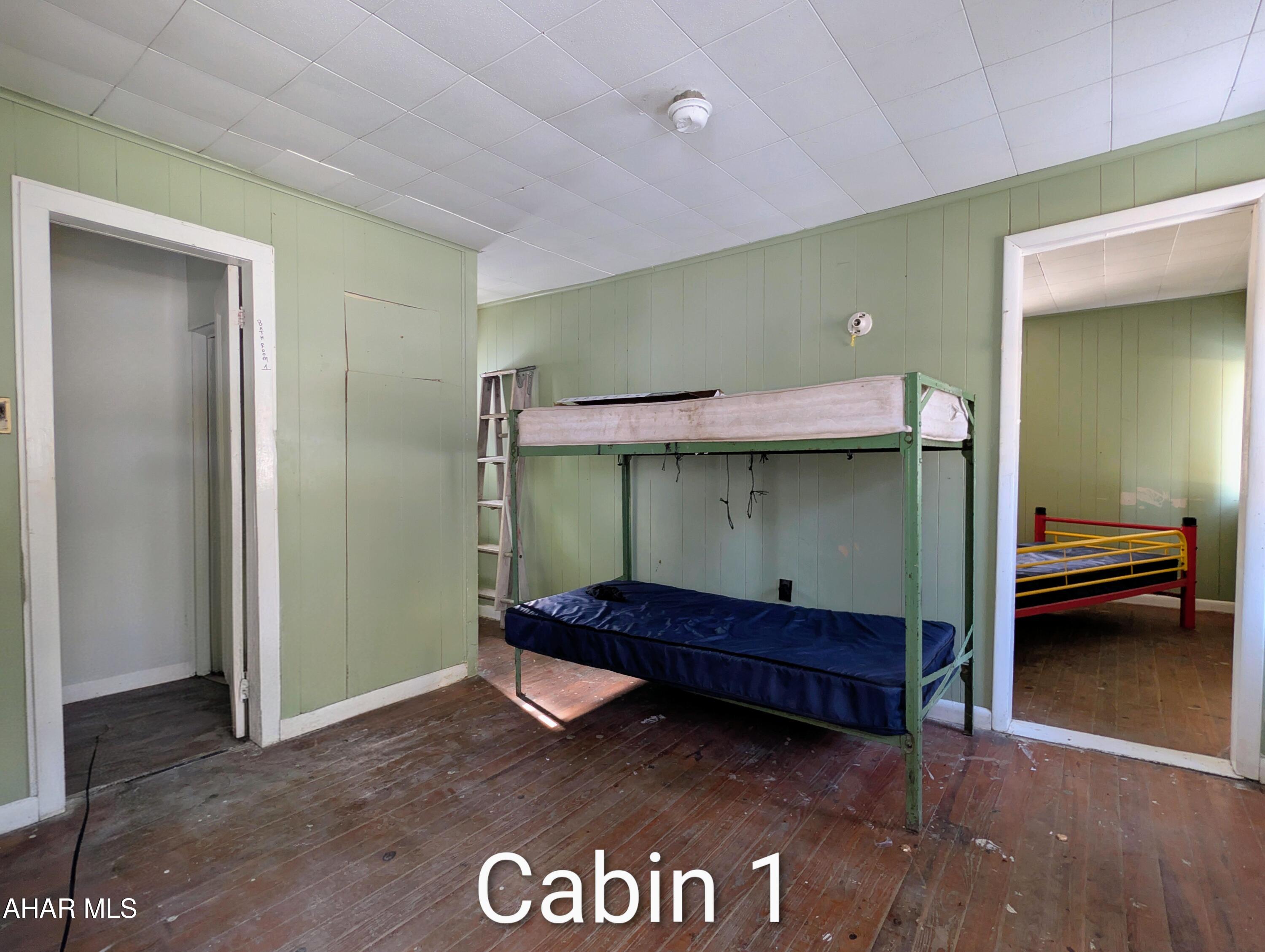 Unknown - Commercial Sale