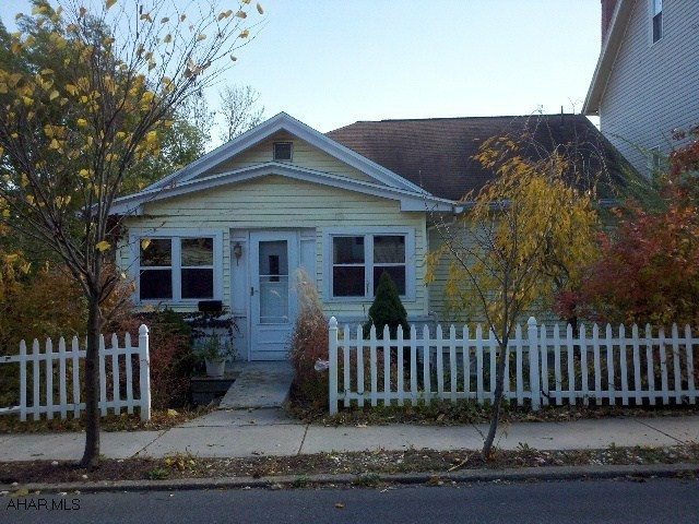 Juniata - Residential