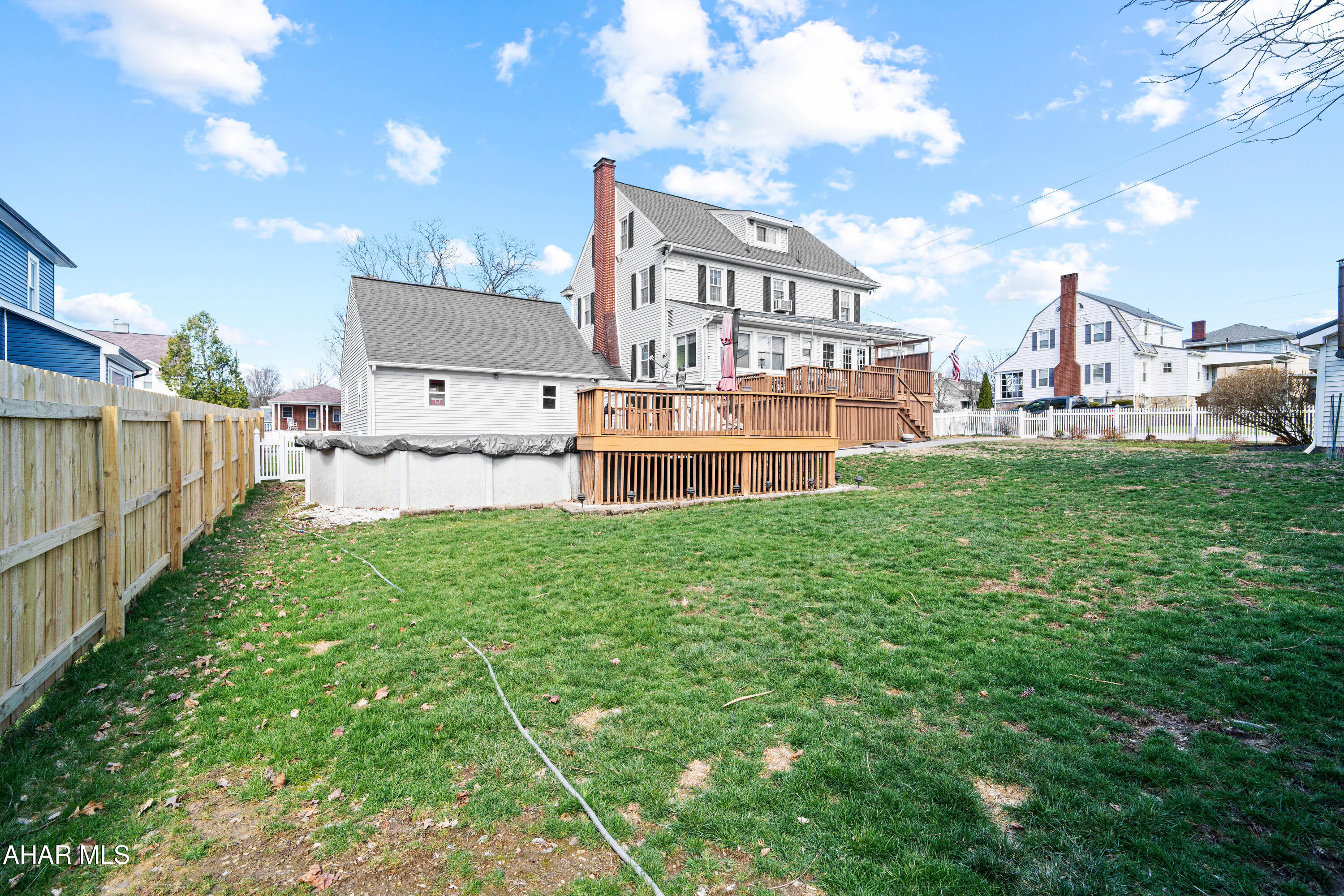 Unknown - Residential