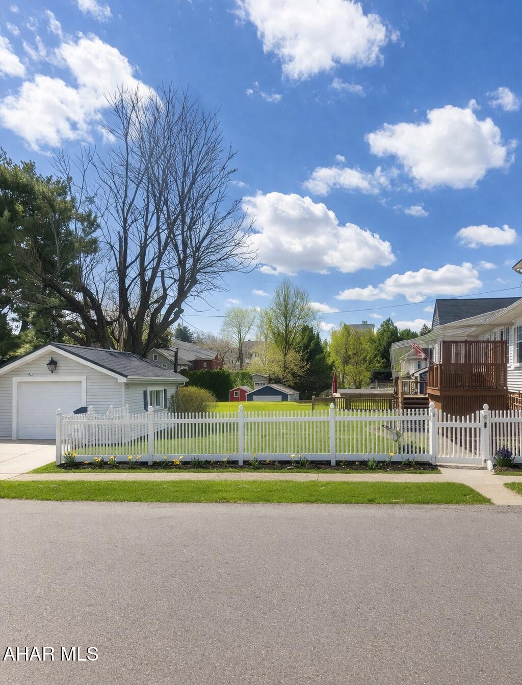 Unknown - Residential