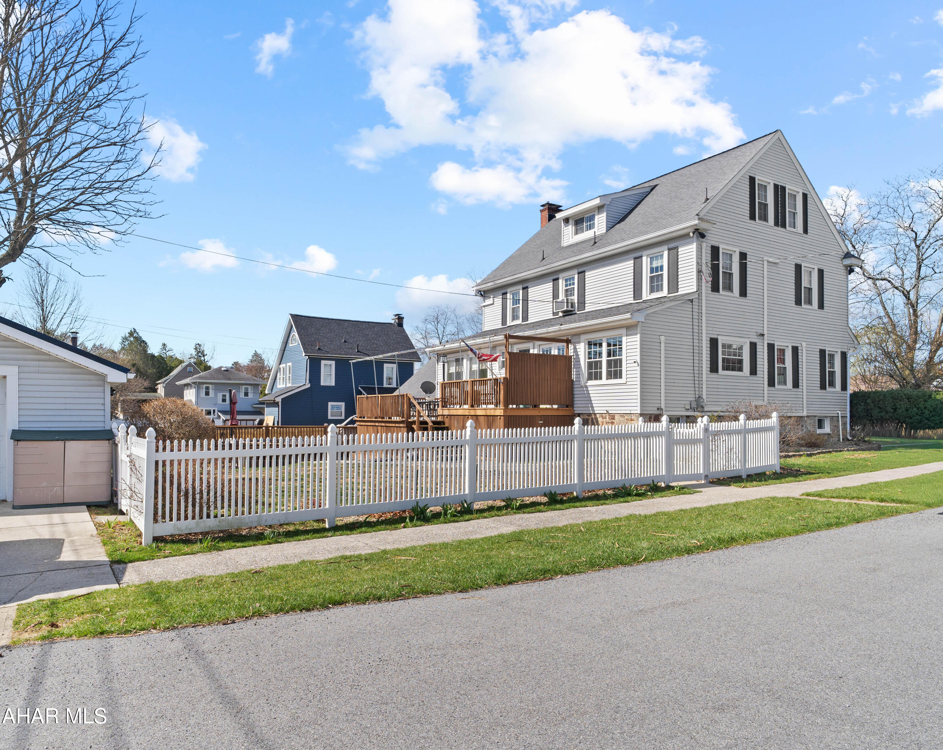 Unknown - Residential