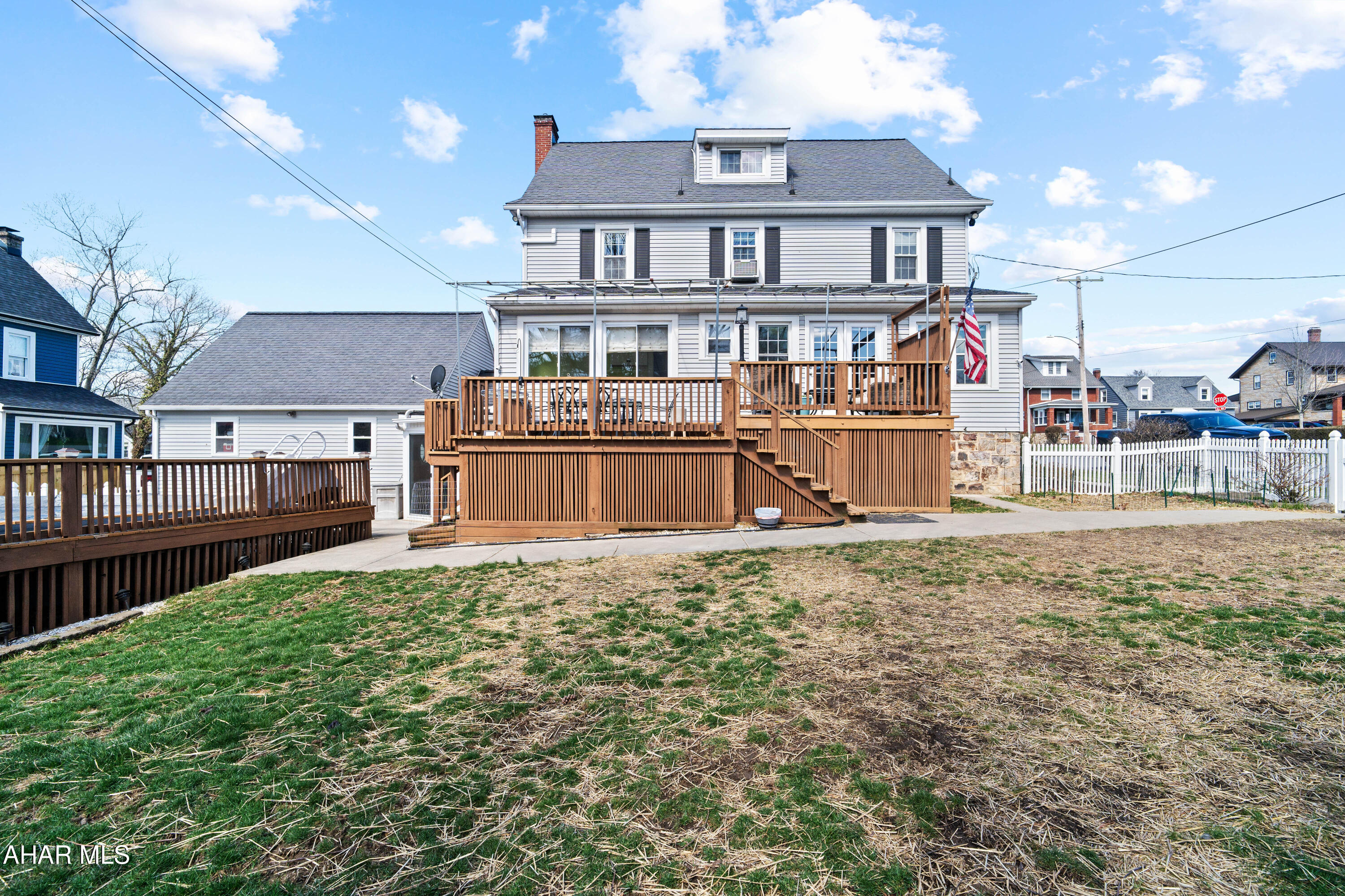 Unknown - Residential