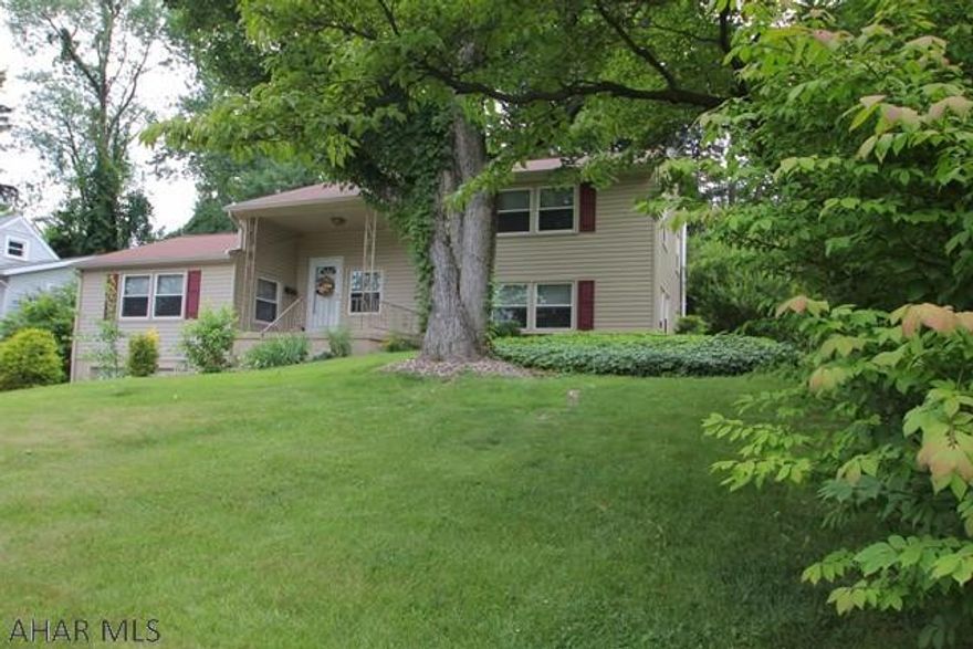 Wonderful location in Baker School District. This multi level home has many great features. New windows, furnace, central air conditioning, hot water tank, security system & garage door opener. Radon system in place. Hard wood floors, wood fireplace & also a modern kitchen with a beautiful wine refrigerator. Stainless steel appliances and the front loading style washer and dryer are included. Updated baths, plus a bonus family room above the garage or make it a 4th bedroom. Come see this well maintained home in a great neighborhood.