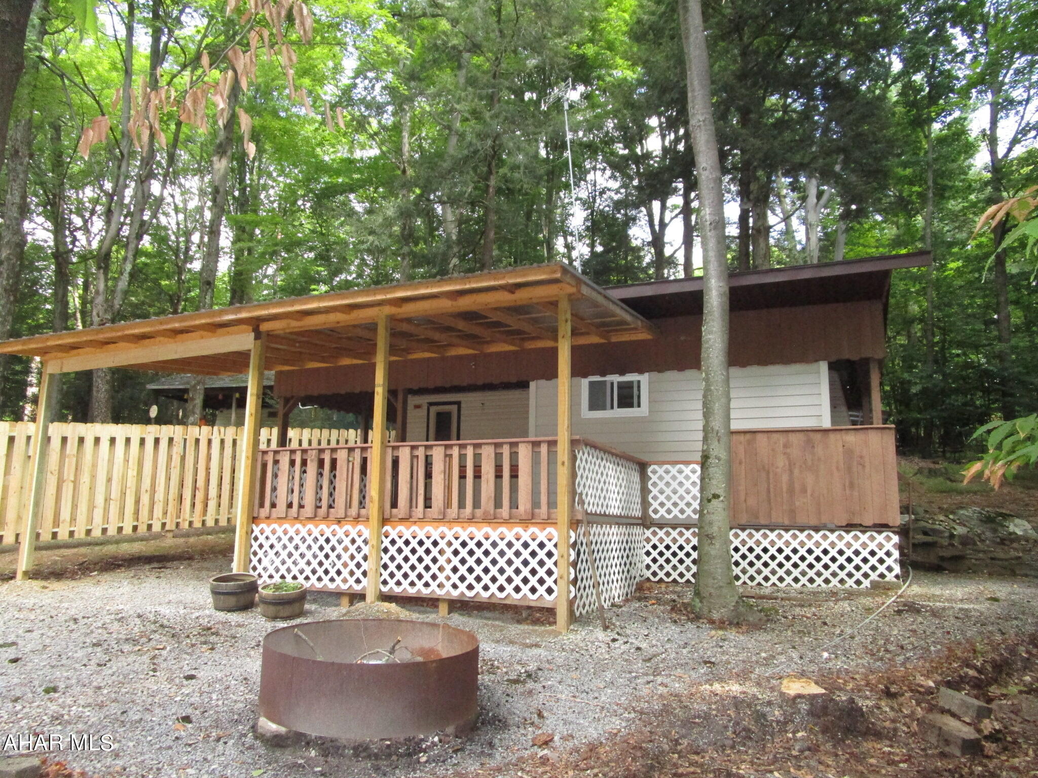 Glendale Yearound - Residential