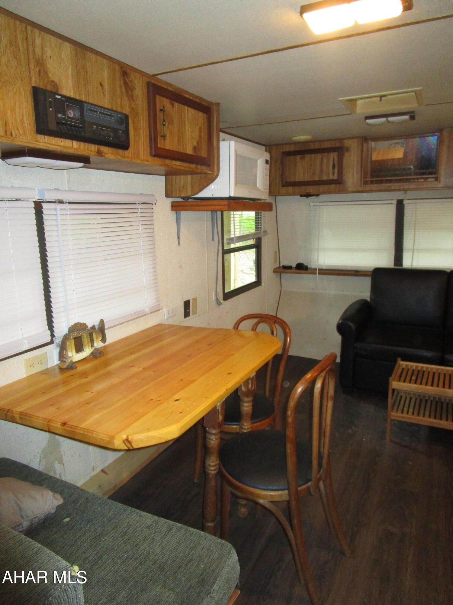 Glendale Yearound - Residential