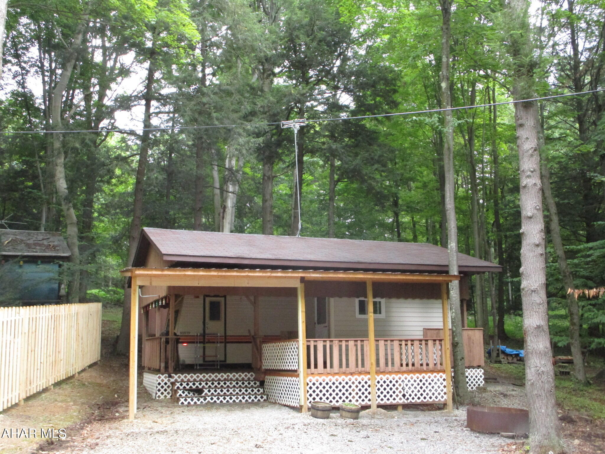 Glendale Yearound - Residential