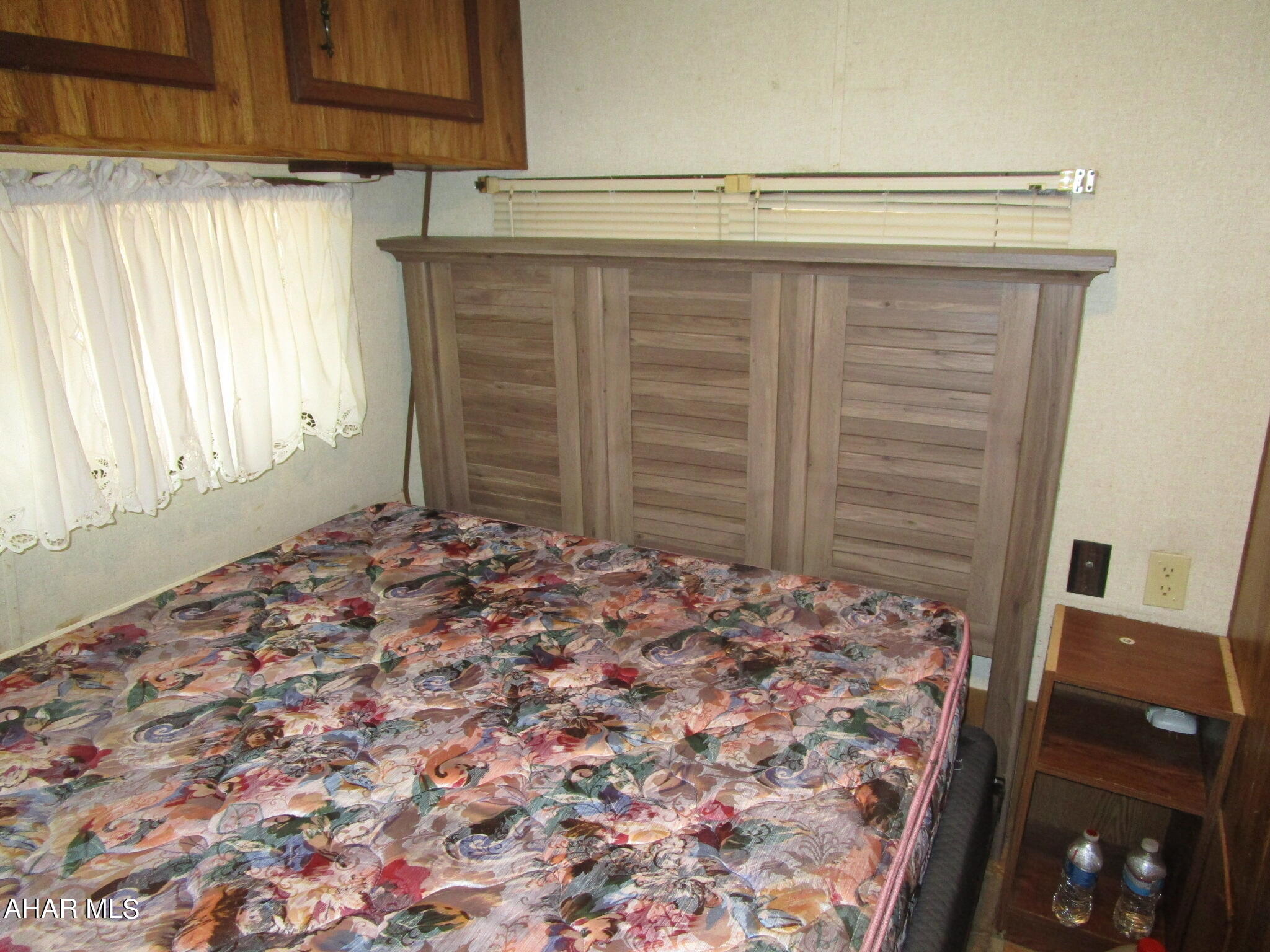 Glendale Yearound - Residential