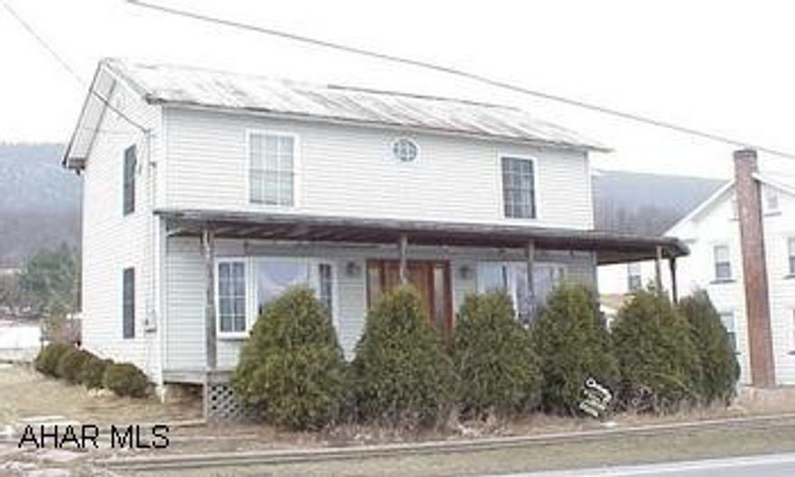 Rt 26 Cherrytown (Hopewell Twp) Huntingdon County-Minutes to boat launches at Raystown Lake.  Super interior- modern kit & baths -1st floor laundry.  2 Big bedrooms & loft.  Seller will allow up to, but not to exceed $2,000 Credit to Buyer. Rt 26 Cherrytown (Hopewell Twp) Huntingdon County - Minutes to boat launches at Raystown Lake.  Super interior  - modern kit & bath - 1st floor laundry. 2 Big bedrooms & loft.  Seller will allow up to, but not to exceed $2,000 Credit to Buyer.  $1,000 Bonus to Selling Agent.