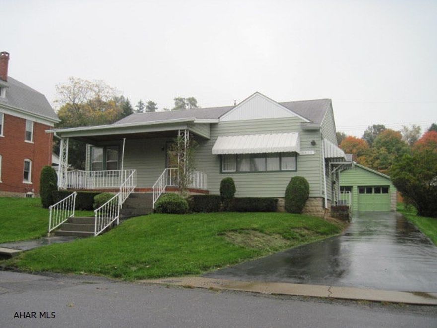 heating/ca system new in 2007- nice one story ranch, large livingroom, nice walk up attic for storage.