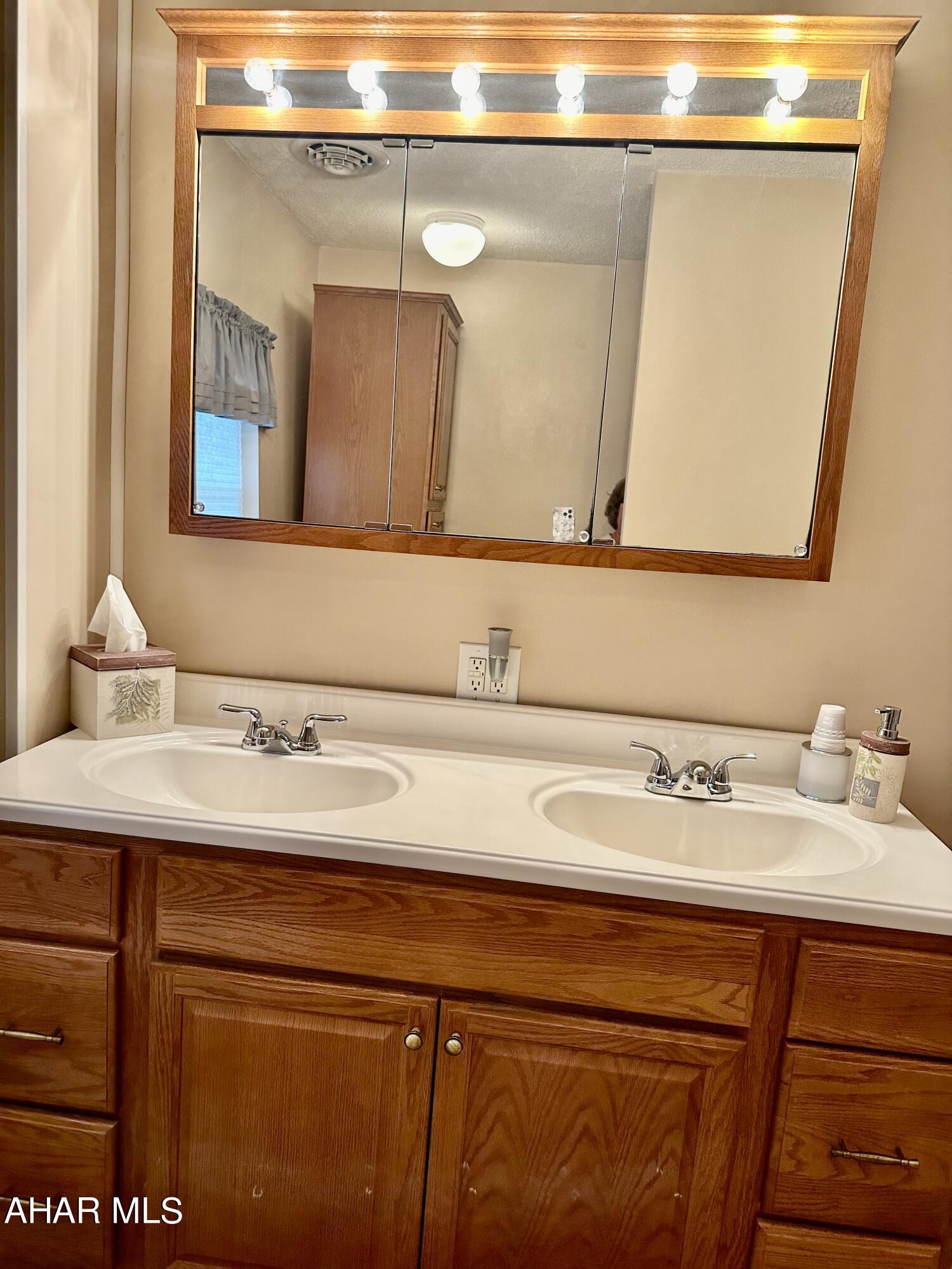 Lakemont - Residential