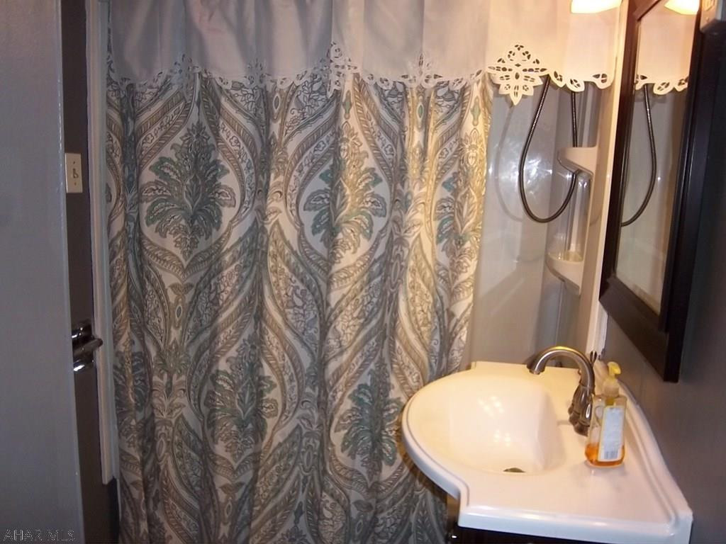 Juniata Gap - Residential