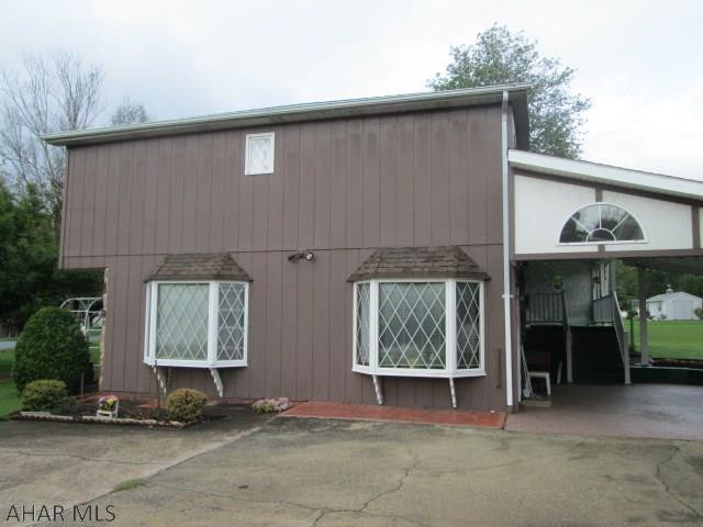 Foot of Ten - Residential