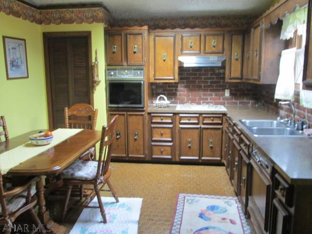 Foot of Ten - Residential