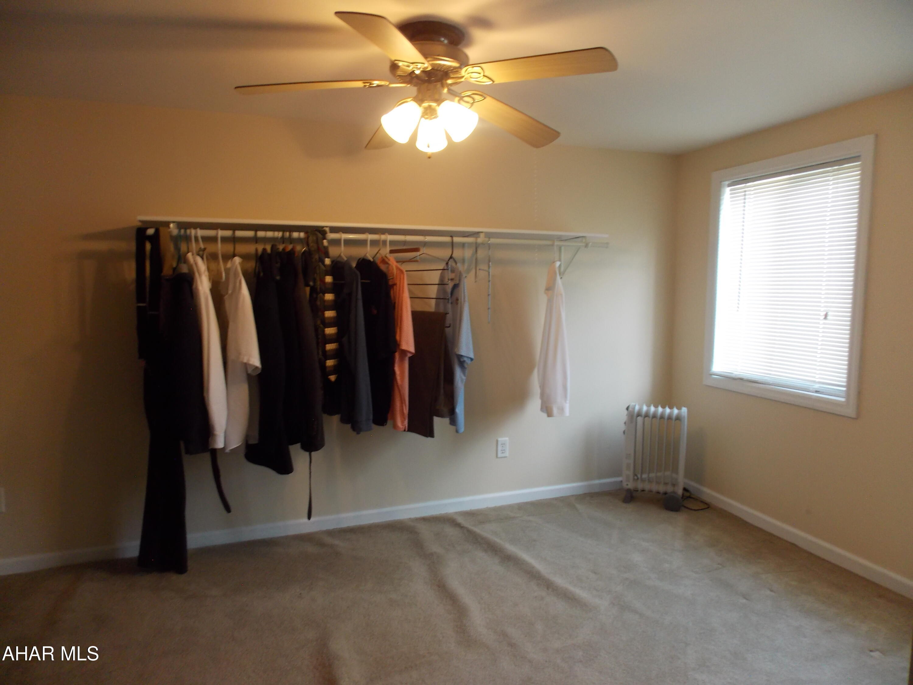 Rolling Hills - Residential