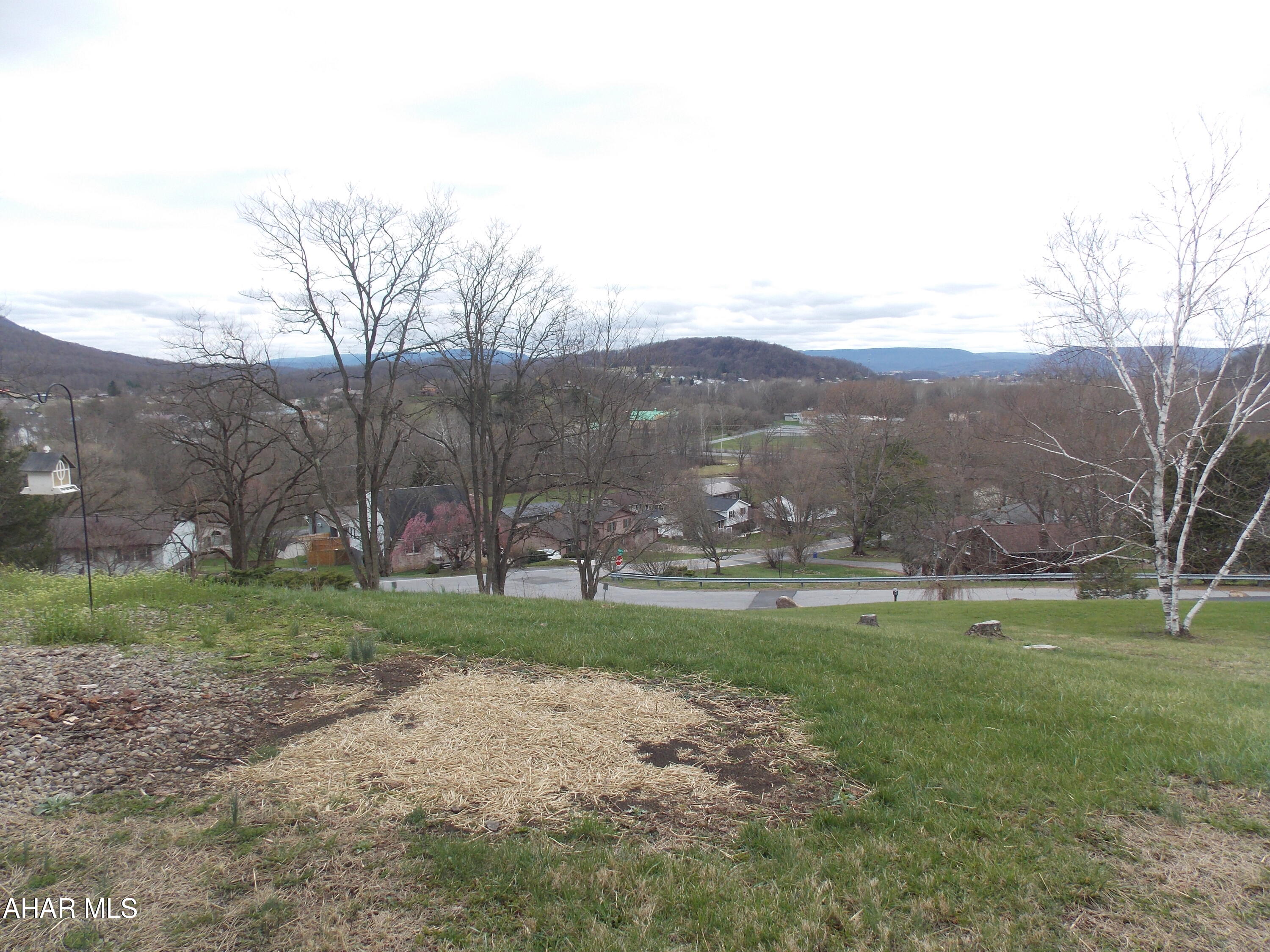 Rolling Hills - Residential