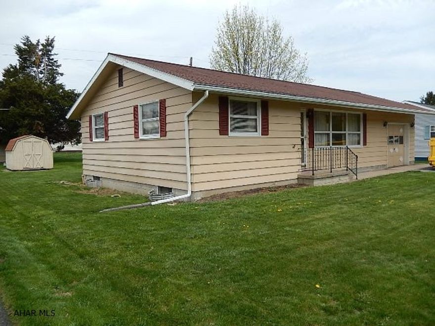 Beautiful one story ranch home. Hardwood floors, 2 bedrooms, 1 bath, gas forced air heat with central air. 1 car garage, storage shed, spacious lot, covered patio. Near DelGrosso's Park.