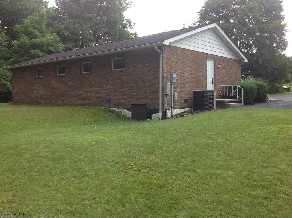 Unknown - Commercial Sale