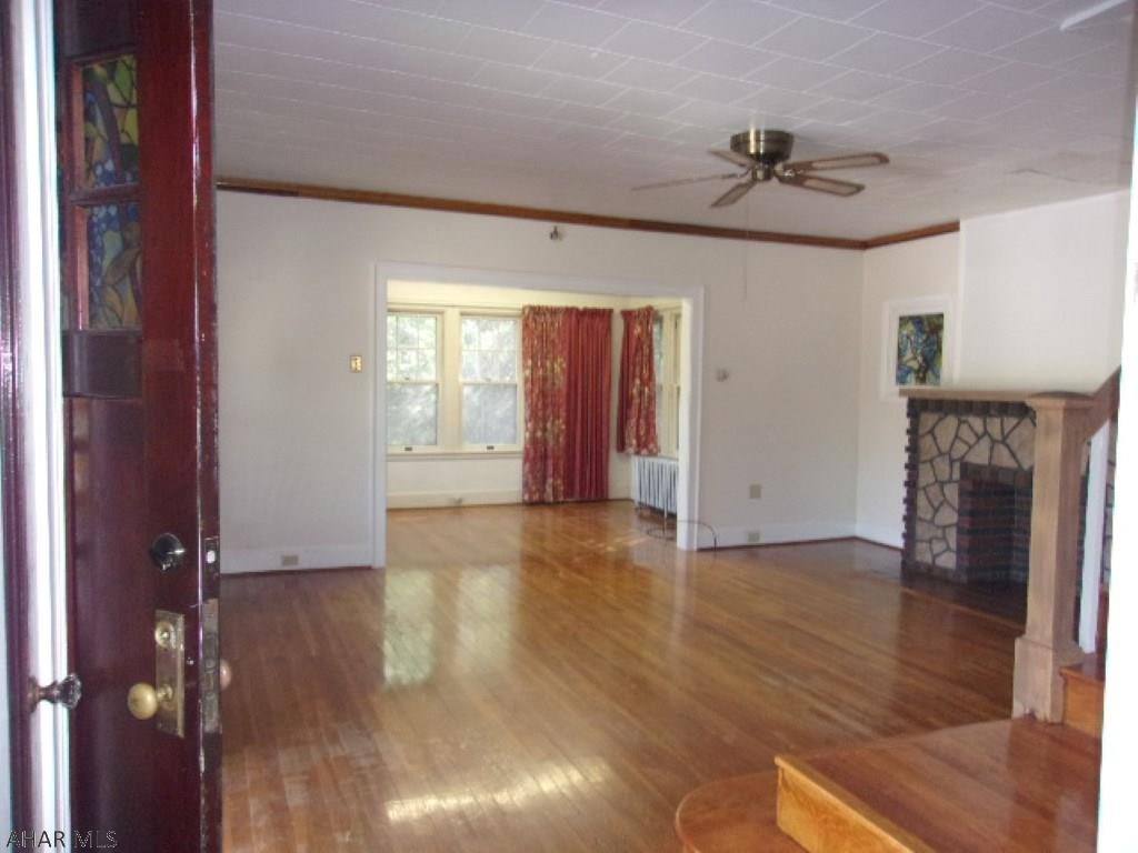 Unknown - Residential