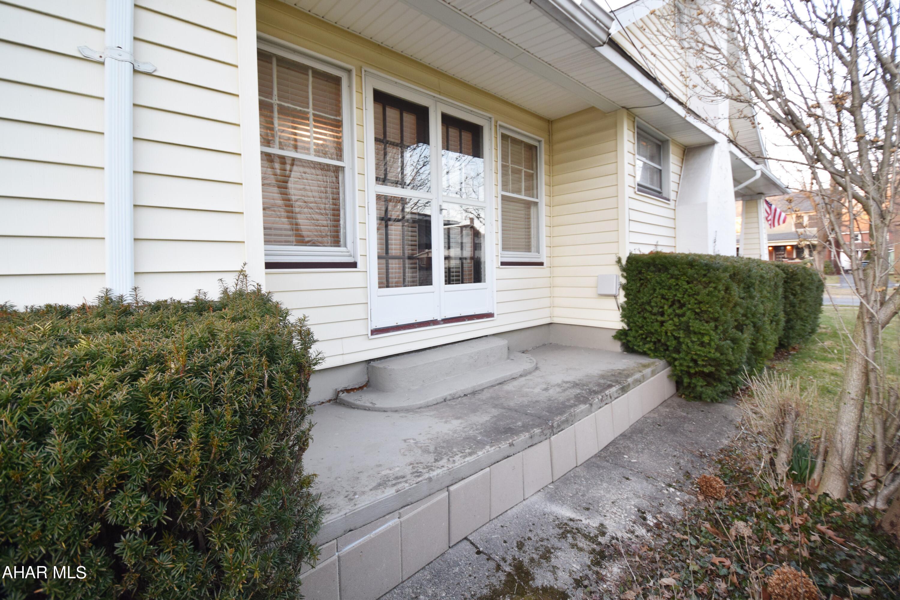 Llyswen - Residential