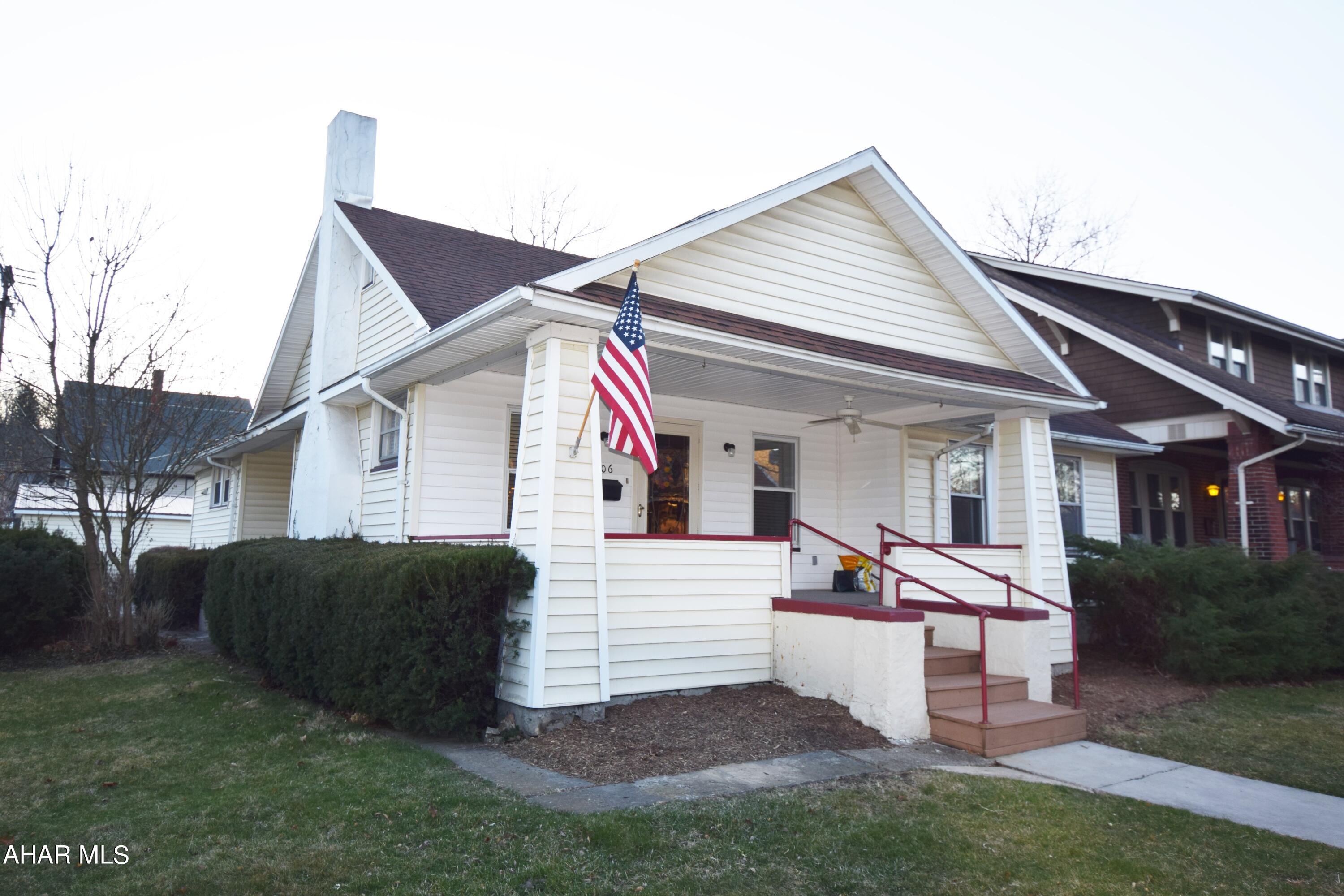 Llyswen - Residential