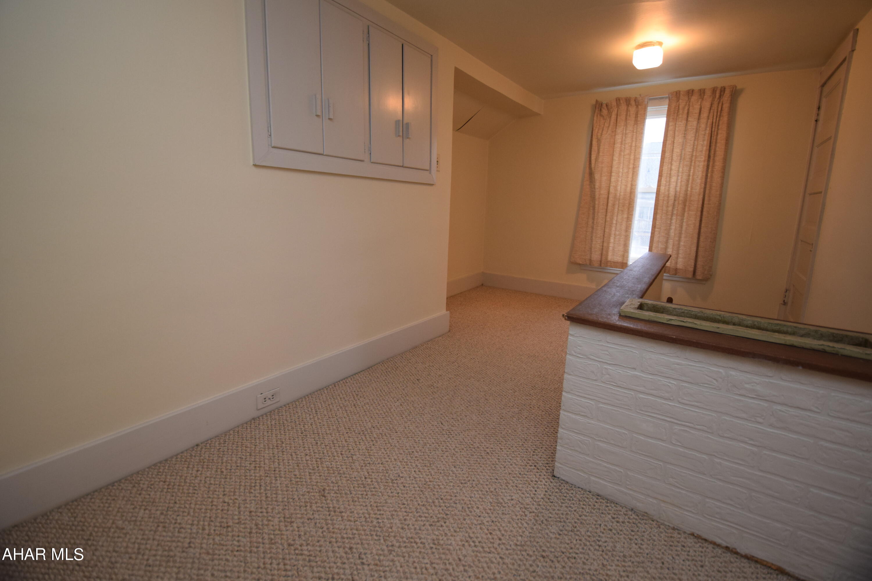 Llyswen - Residential