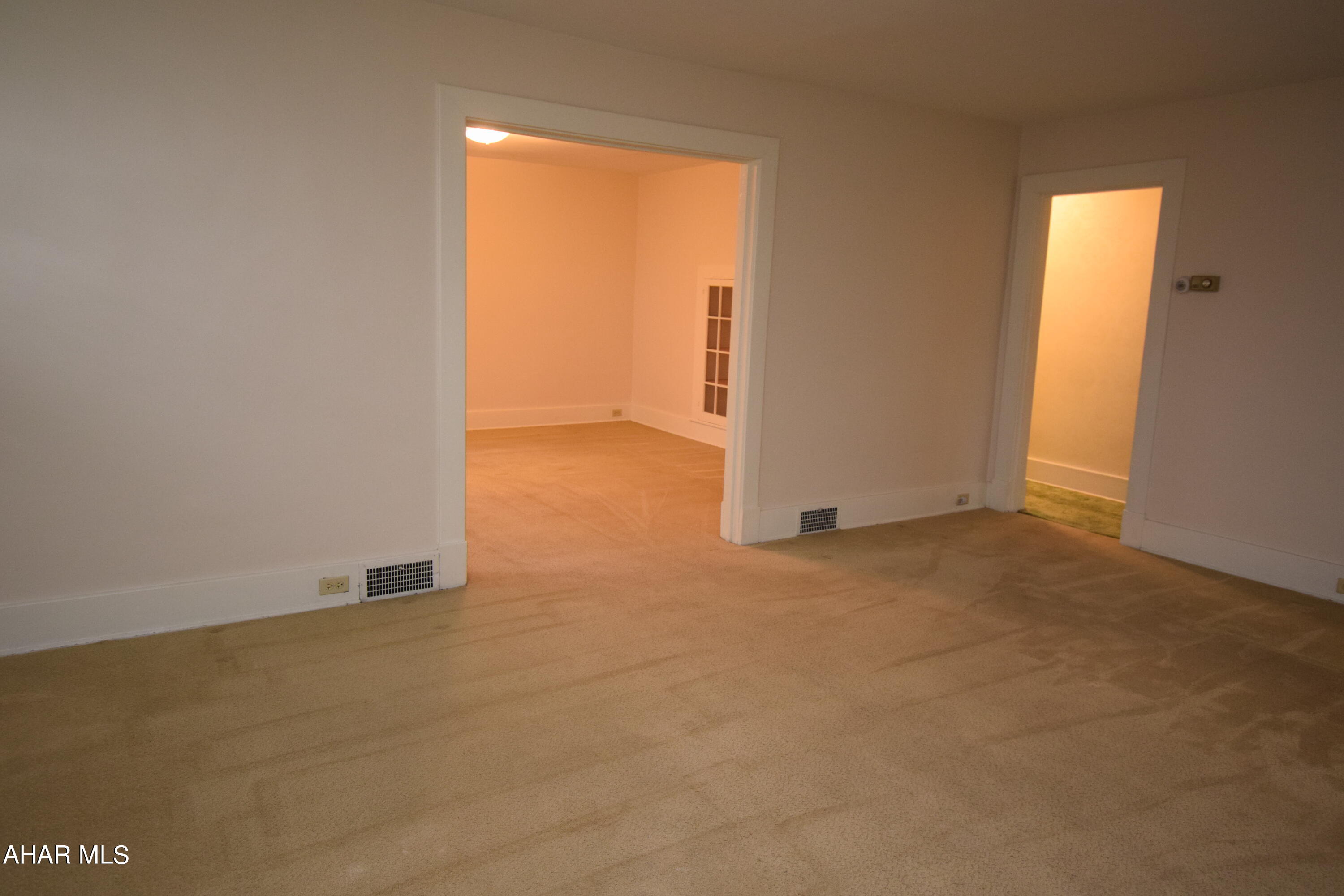 Llyswen - Residential