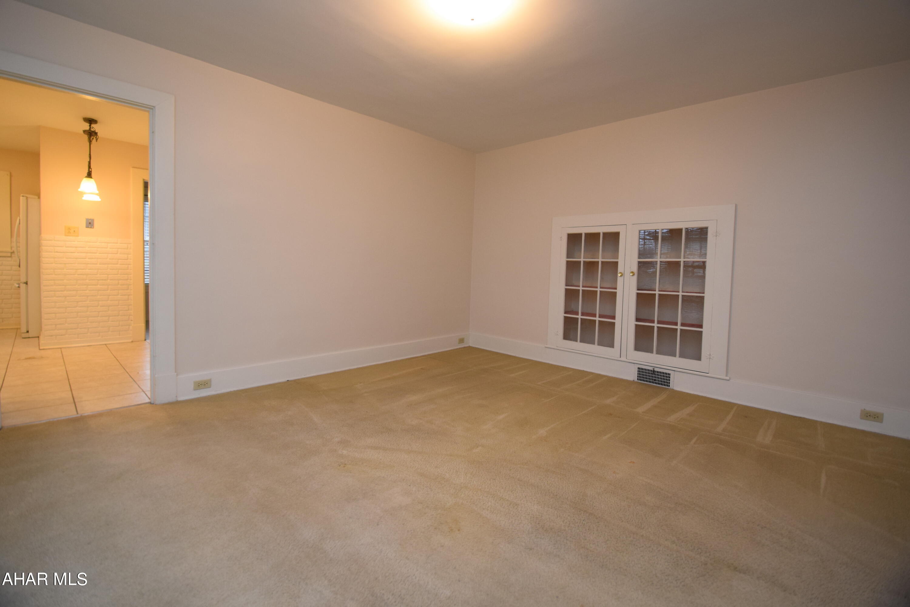 Llyswen - Residential