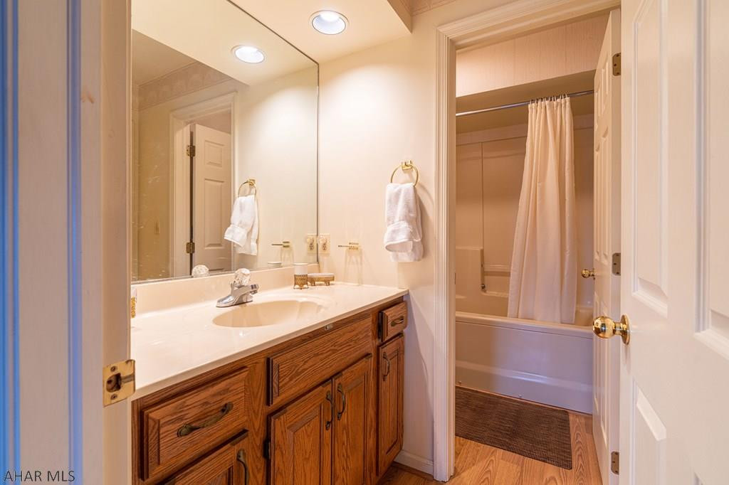 Brentwood - Residential