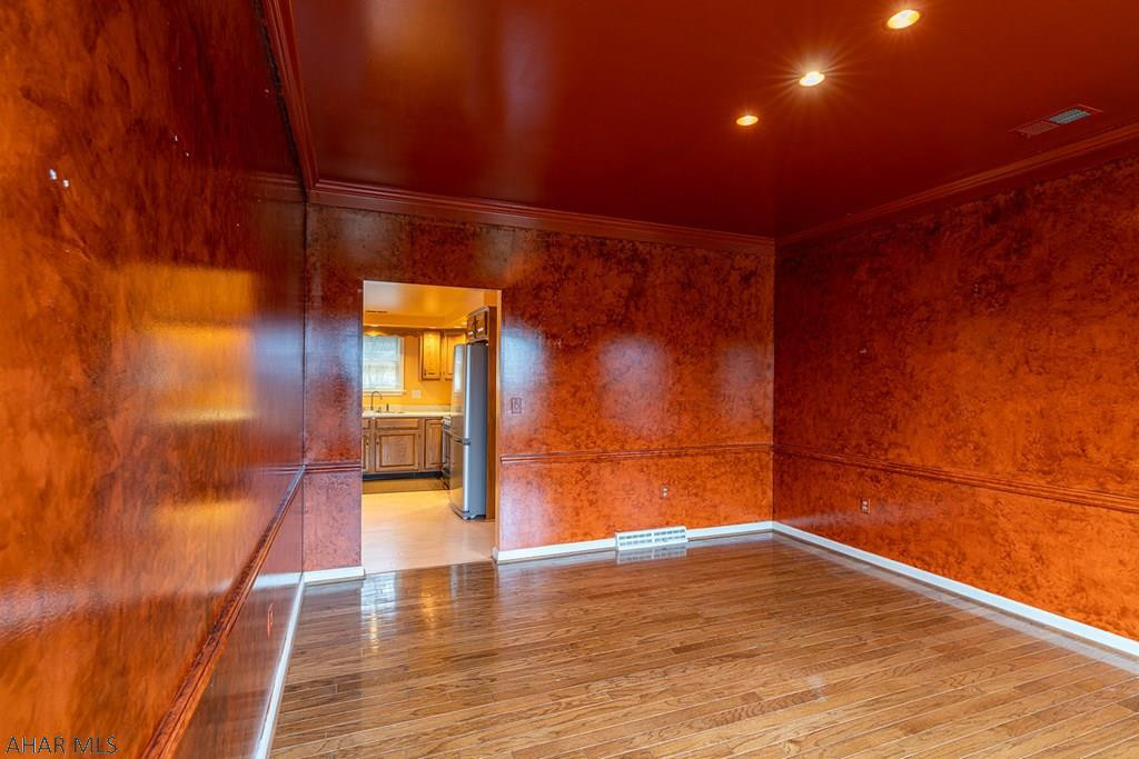 Brentwood - Residential