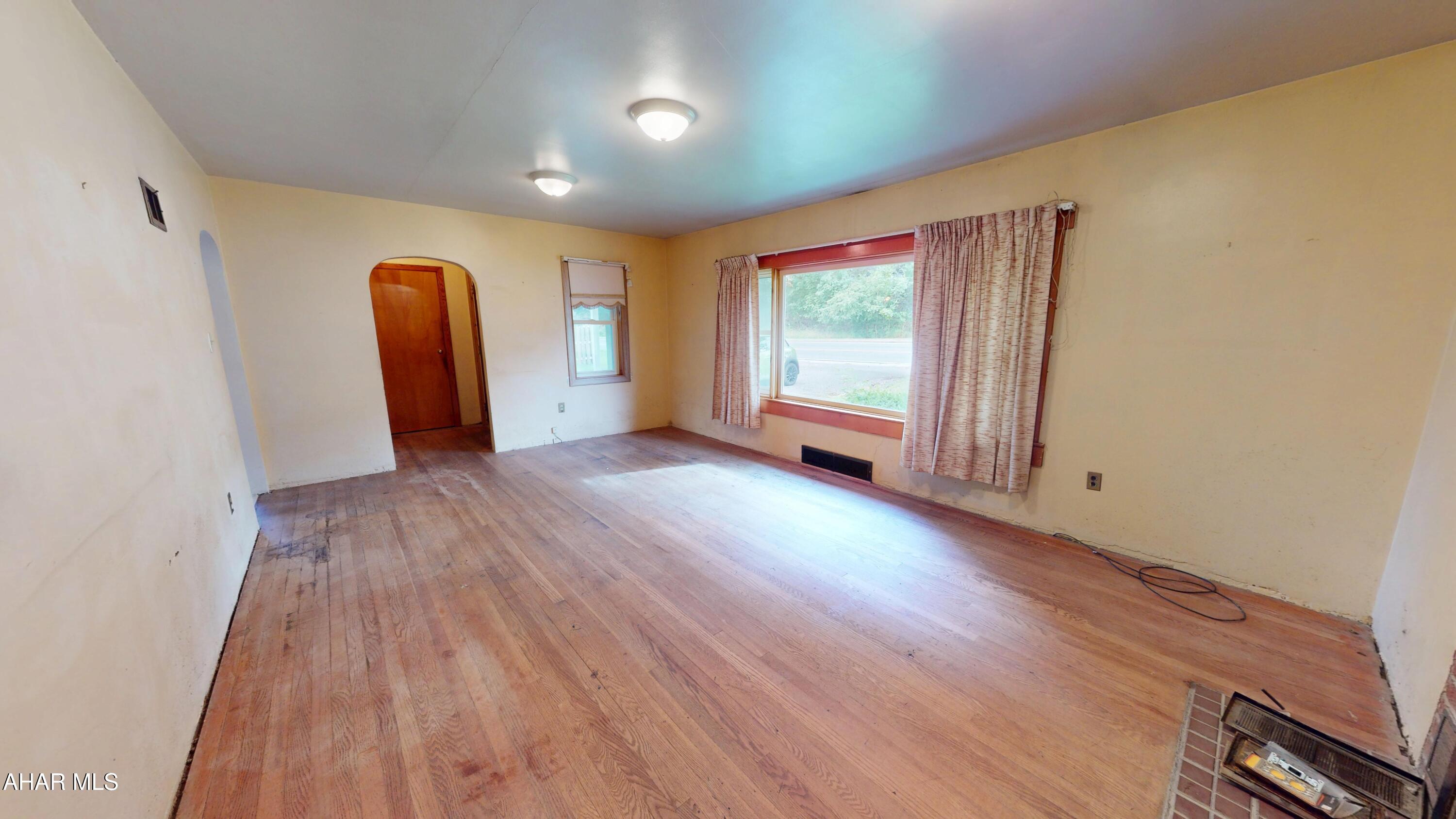 Juniata Gap - Residential