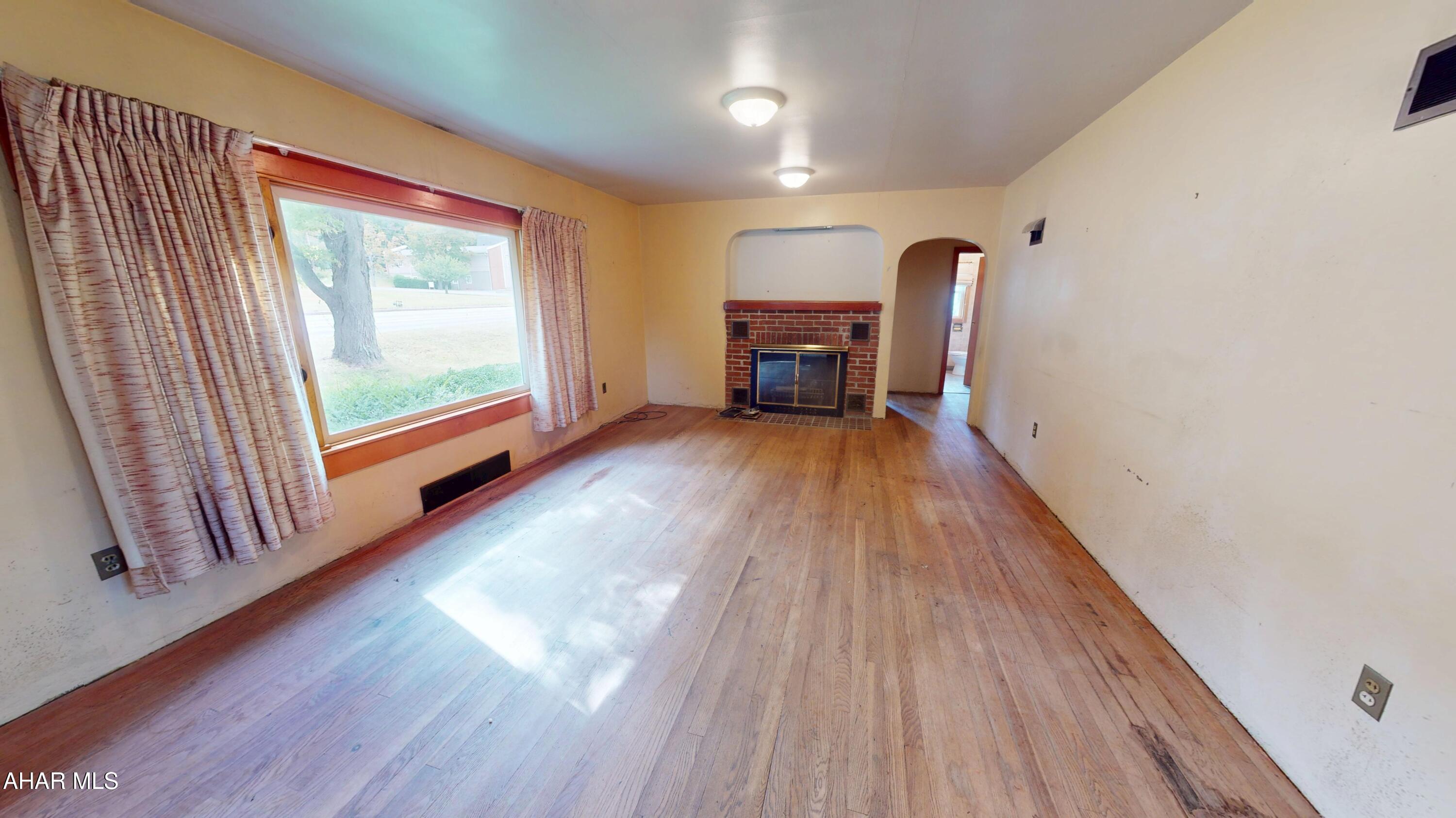 Juniata Gap - Residential